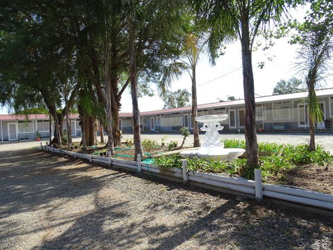 Mercury Motor Inn - C Tourism 1