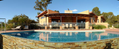 Meringa Springs - C Tourism 1