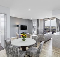 Meriton Suites Church Street Parramatta - C Tourism