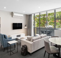 Meriton Suites Waterloo - C Tourism