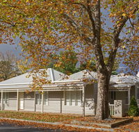 Mews Cottages - C Tourism