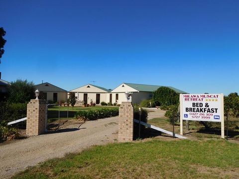 Milawa Muscat Retreat B&B - C Tourism 0