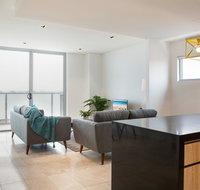 Modern 2 bedroom Apartment in the Heart of Burwood - C Tourism
