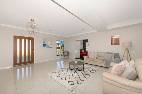 Modern Luxury Ocean Views - C Tourism 3