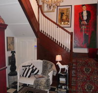 Montrose House - C Tourism