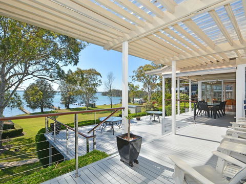 Morisset Memories - C Tourism 1