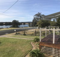Moruya Holiday House - C Tourism
