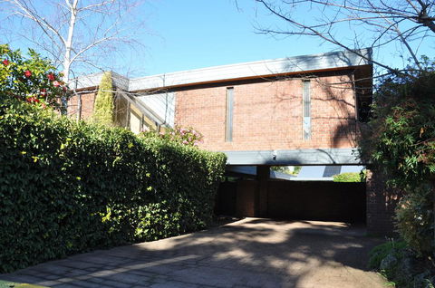 Mountain Gate Villa - C Tourism 0