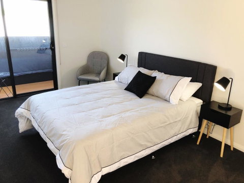 Mountain Mist Retreat - 4 Bedrooms - C Tourism 2
