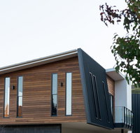 Mountain Mist Retreat - 5 Bedrooms - C Tourism