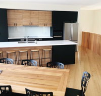 Mountain Mist Retreat - 6 Bedrooms - C Tourism