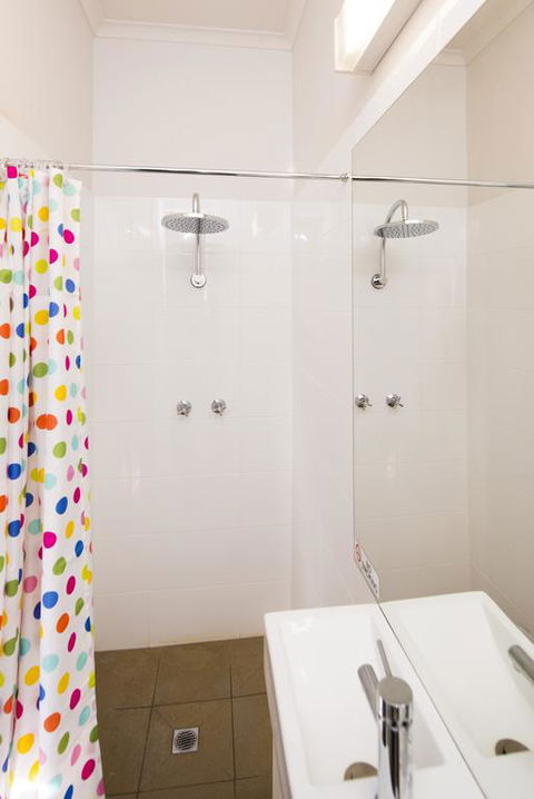 Mowbray Hotel - C Tourism 3