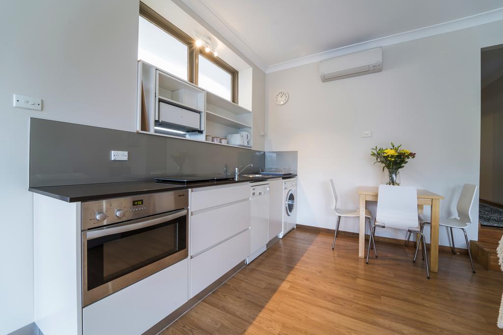 Killarney Heights NSW C Tourism