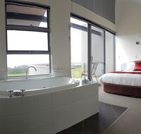 Cosy Corner Sea View Apartments - C Tourism