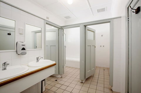 Captain Stirling Hotel - C Tourism 10