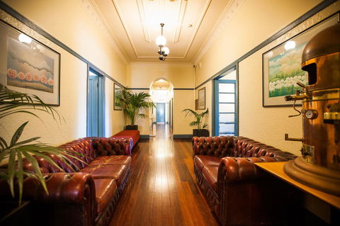 Captain Stirling Hotel - C Tourism 31