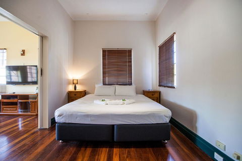 Captain Stirling Hotel - C Tourism 1