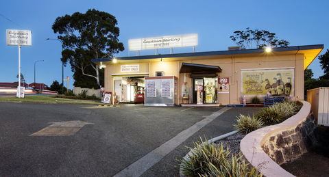 Captain Stirling Hotel - C Tourism 18