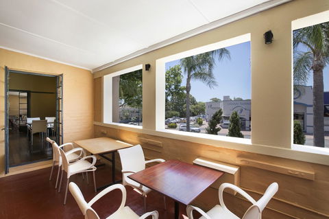 Captain Stirling Hotel - C Tourism 14