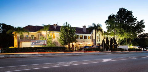 Captain Stirling Hotel - C Tourism 0