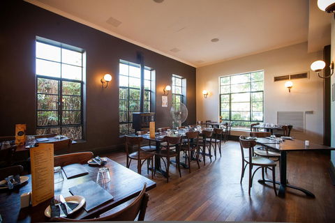 Captain Stirling Hotel - C Tourism 41