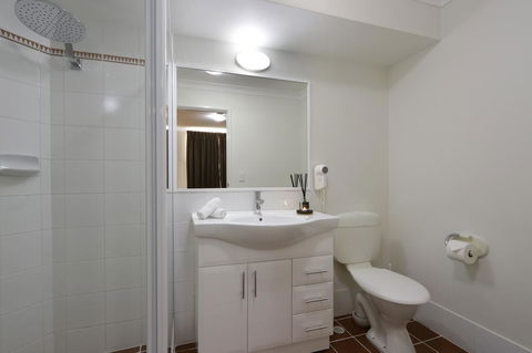 Hillarys Marina Apartment - C Tourism 21