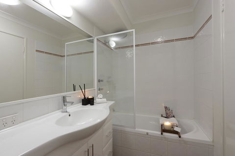 Hillarys Marina Apartment - C Tourism 28
