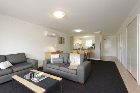 Hillarys Marina Apartment - C Tourism 3