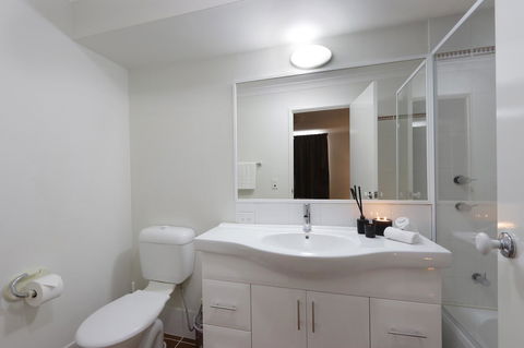 Hillarys Marina Apartment - C Tourism 29