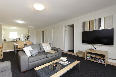 Hillarys Marina Apartment - C Tourism 4