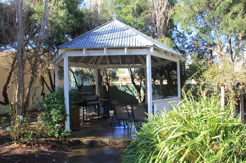Busselton Ithaca Motel - C Tourism 10