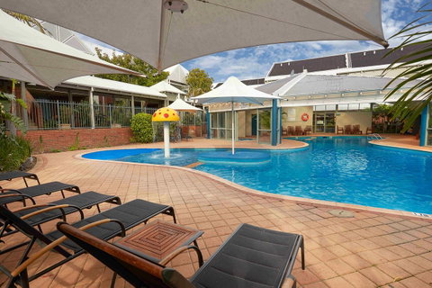 Broadwater Resort Como - C Tourism 31