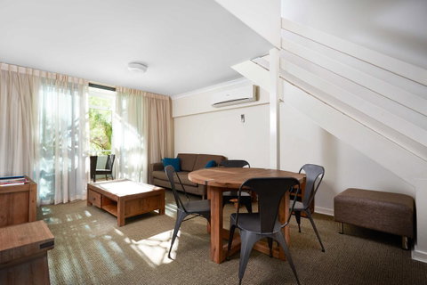 Broadwater Resort Como - C Tourism 18