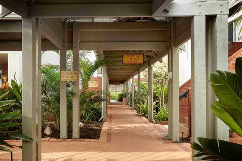 Broadwater Resort Como - C Tourism 25