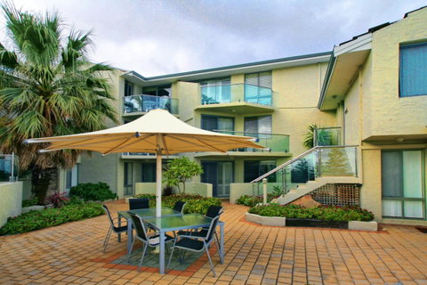 Scarborough Beach Front Resort - Shell Ten - C Tourism 0