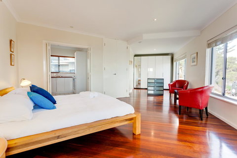 Cottesloe Contemporary Villa - C Tourism 4