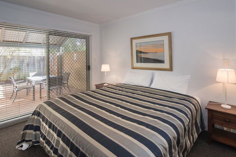 Bayshore Beachside Resort - C Tourism 3