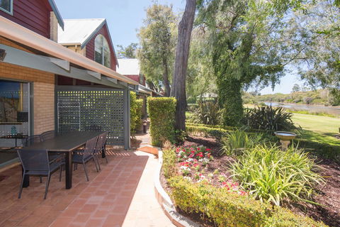 Bayshore Beachside Resort - C Tourism 5