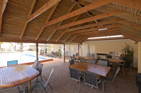 Bunbury Motel And Apartments - C Tourism 8
