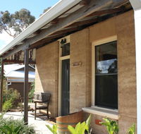 Hotham Ridge Winery and Cottages - C Tourism