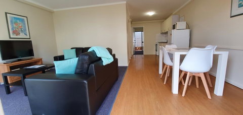 West Beach Lagoon 202 - Quiet & Ground Floor! - C Tourism 9