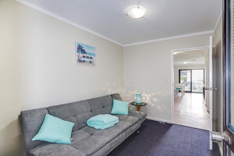 West Beach Lagoon 202 - Quiet & Ground Floor! - C Tourism 4