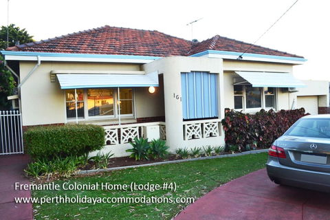 Fremantle Colonial Home - C Tourism 26