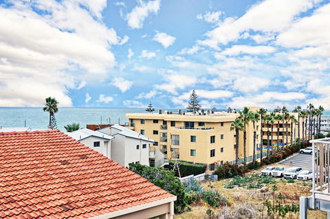 West Beach Lagoon 114 â€“ Ocean Views - C Tourism 24