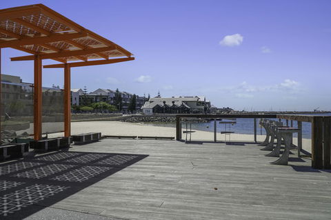 Luxury Suite Bunbury - C Tourism 18