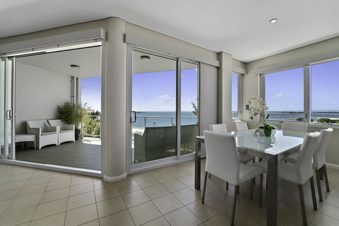 Luxury Suite Bunbury - C Tourism 7