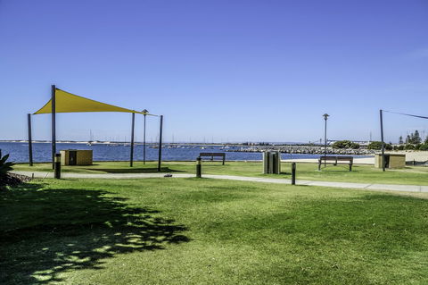 Luxury Suite Bunbury - C Tourism 20