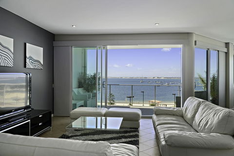 Luxury Suite Bunbury - C Tourism 4