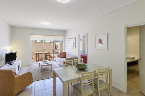 Nesuto Geraldton - C Tourism 5