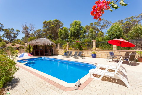 Seatrees Accommodation - C Tourism 3